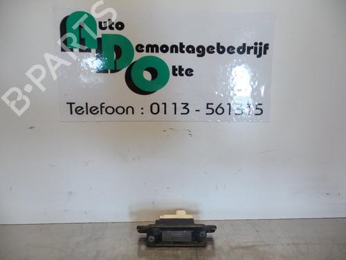 Used Licence plate light PEUGEOT EXPERT Van (222) 1.9 D 70 (69 hp) 19589460