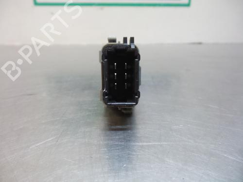 Switch RENAULT CLIO III (BR0/1, CR0/1) 1.2 16V (BR02, BR0J, BR11, CR02, CR0J, CR11) | BP19606132I30 