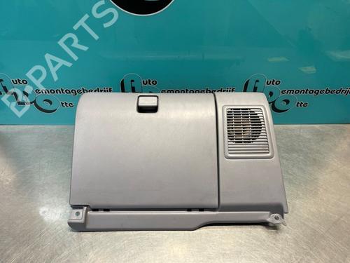 Used Glove box TOYOTA STARLET (_P9_) 1.3 (EP91_, EP91R) (75 hp) 28297856
