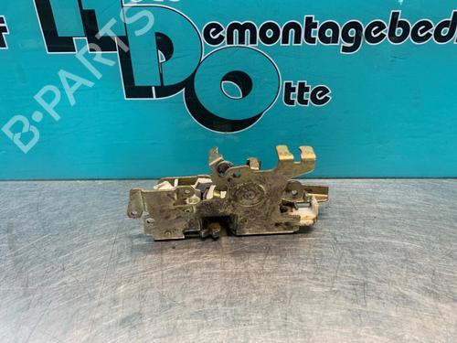 Front right lock MERCEDES-BENZ VITO Van (W638) 108 CDI 2.2 (638.094) | BP19586918C97 