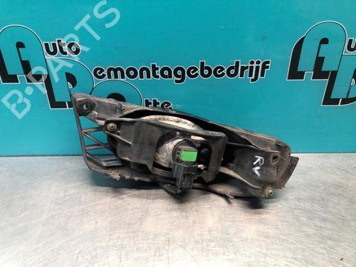 Used Right front fog light HONDA CIVIC VIII Saloon (FD, FA) 1.3 IMA (FA3, FD3) (95 hp) 28298015