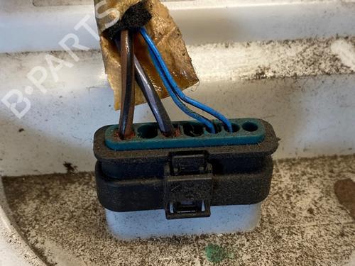 Fuel pump MERCEDES-BENZ C-CLASS (W204) C 200 Kompressor (204.041) | BP29025285M76