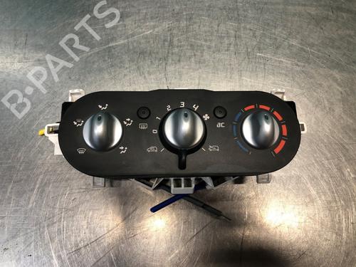 Commande Chauffage RENAULT TWINGO II (CN0_) 1.2 16V (CN04, CN0B) | BP28298453I5 