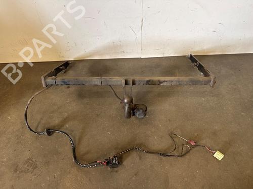 tow-ballmechanism-nissan-note-e12-2012-36458692 main image