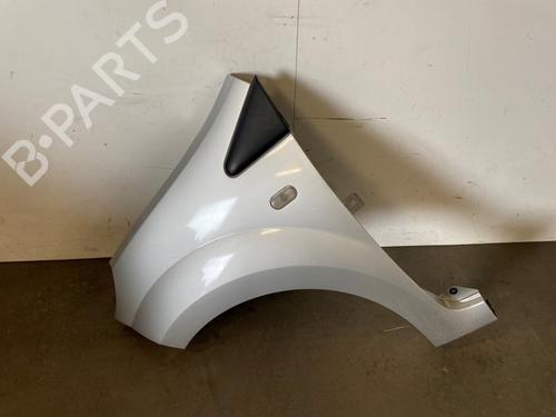 Used Left front fenders Left front fenders 37194744 37194744