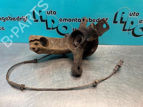 Used Left front steering knuckle TOYOTA AYGO (_B1_) 1.0 (KGB10_, KGB10R) (68 hp) 28299777