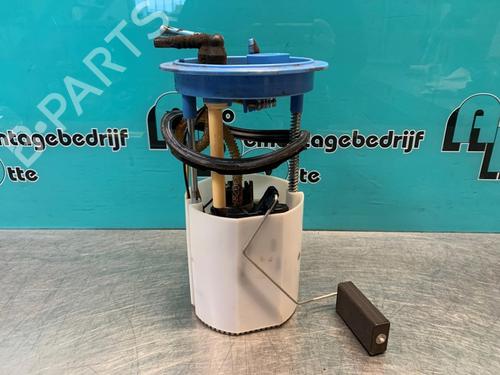 Used Fuel pump VW GOLF VI (5K1) 1.4 TSI (122 hp) 19627247
