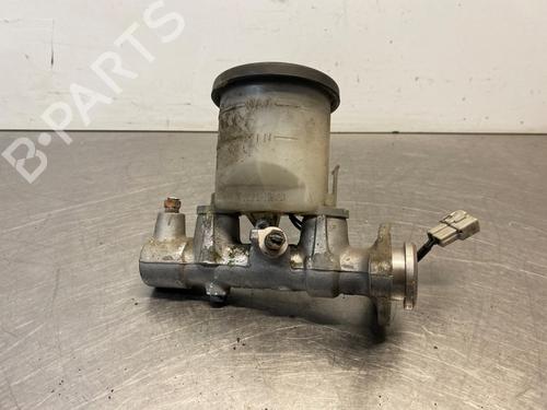 Used Brake master cylinder TOYOTA STARLET (_P8_) 1.3 12V (EP81_, EP81R) (75 hp) 30623470