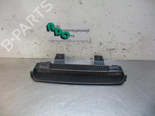 Used Third brake light Third brake light 19604217 19604217
