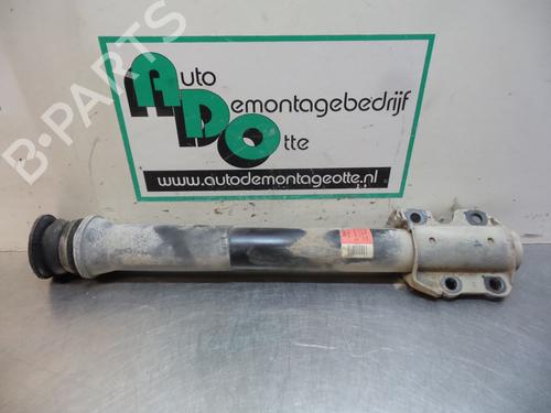Used Right front shock absorber Right front shock absorber VW LT 28-46 II Platform/Chassis (2DC, 2DF, 2DG, 2DL, 2DM) 2.5 TDI (109 hp) 19610791 19610791