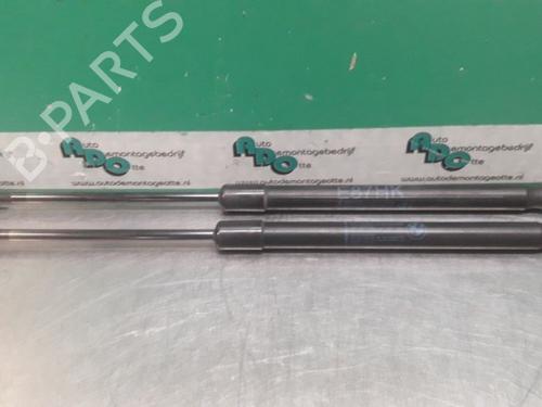 Used Tailgate lift support BMW 1 (E87) 116 i (115 hp) 19616207