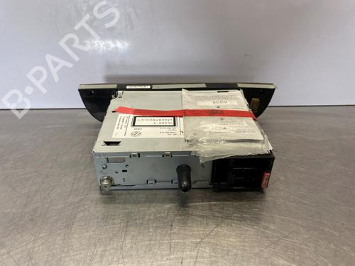 Radio ABARTH 500 / 595 / 695 1.4 (312.AXT1A) | BP38681007E6 - Image 4