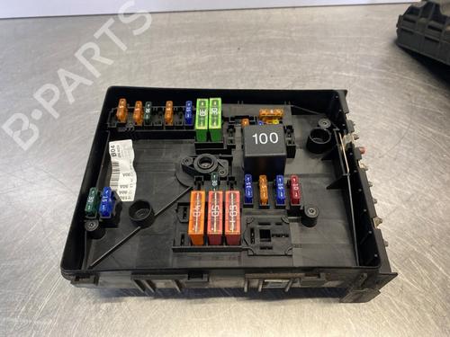 Fuse box VW GOLF V (1K1) 1.6 FSI | BP36048603E1 - Image 2
