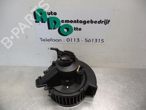 Used Heater blower motor OPEL ZAFIRA A MPV (T98) 2.0 DTI 16V (F75) (101 hp) 19590563