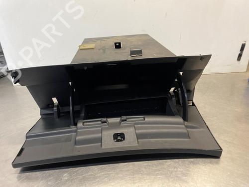 Used Glove box NISSAN QASHQAI I (J10, NJ10) 2.0 All-wheel Drive (139 hp) 30623628