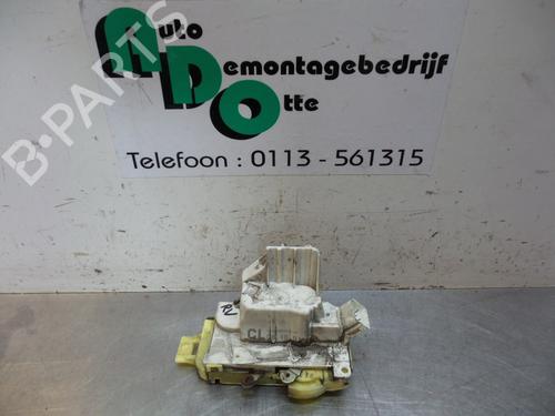 Used Front right lock FORD FOCUS I Turnier (DNW) 1.6 16V (100 hp) 19594921