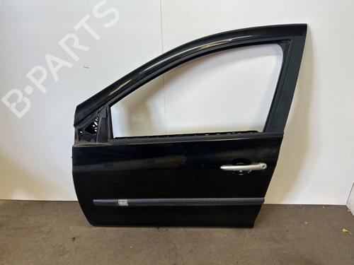 Used Left front door RENAULT CLIO III (BR0/1, CR0/1) 1.4 16V (98 hp) 28299955