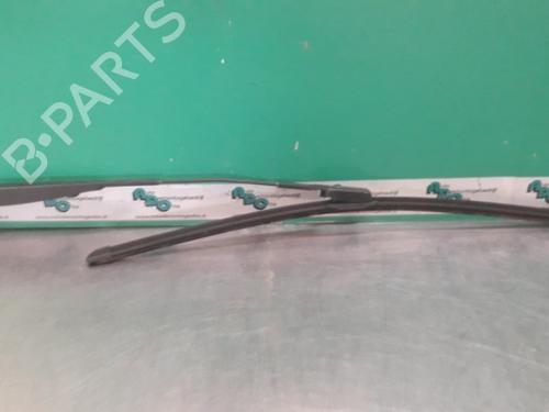Used Front windshield wiper arm FIAT 500 (312_) 1.2 (312AXA1A) (69 hp) 19615539