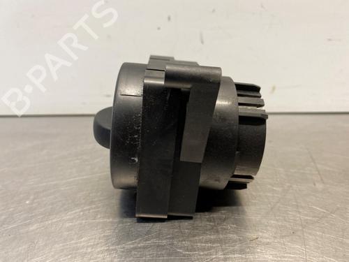 Headlight switch VW CRAFTER 30-50 Van (2E_) 2.5 TDI | BP39065544I24  - Image 5