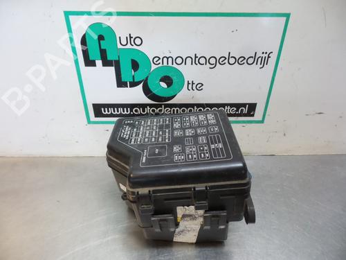 Used Fuse box Fuse box HYUNDAI SANTA FÉ I (SM) 2.0 (135 hp) 19609793 19609793
