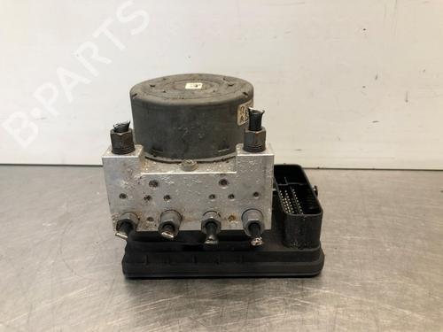 Pompe ABS PEUGEOT 208 I (CA_, CC_) 1.2 VTI 82 (82 hp) 30052121