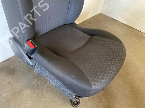 Left front seat MITSUBISHI MIRAGE / SPACE STAR VI Hatchback (A0_A) 1.0 (A05A) | BP39647868C15 - Image 4