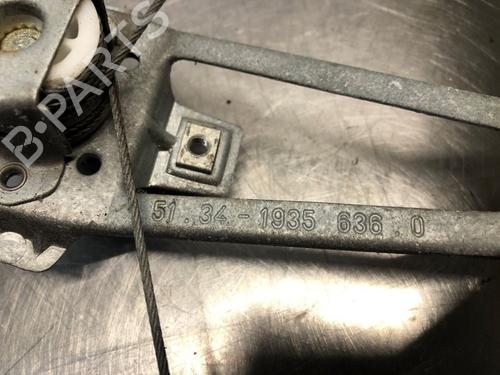 Rear right window mechanism BMW 3 Touring (E30) 316 i | BP29965521C25