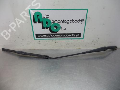 Used Front windshield wiper arm Front windshield wiper arm FIAT GRANDE PUNTO (199_) 1.2 (65 hp) 19613217 19613217