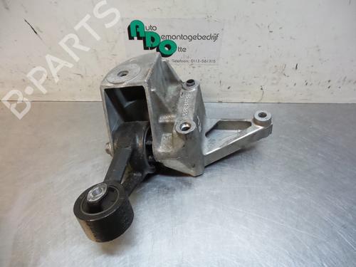 Used Engine mount Engine mount 19600525 19600525