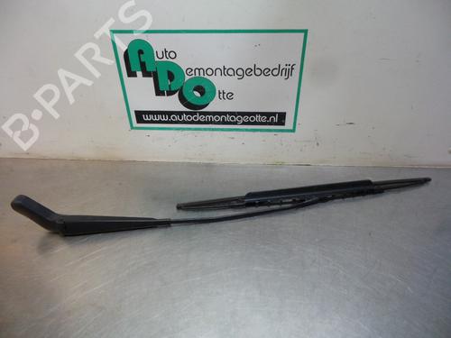 Used Front windshield wiper arm JAGUAR X-TYPE I (X400) 2.1 V6 (156 hp) 19609298