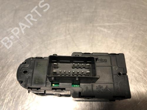 Switch PEUGEOT 208 I (CA_, CC_) 1.2 VTI 82 | BP29965542I30