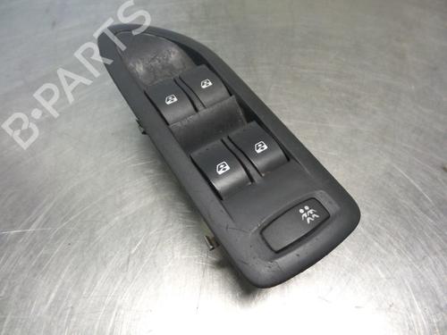 Used Switch Switch FORD FOCUS I (DAW, DBW) 1.8 Turbo DI / TDDi (90 hp) 19593788 19593788