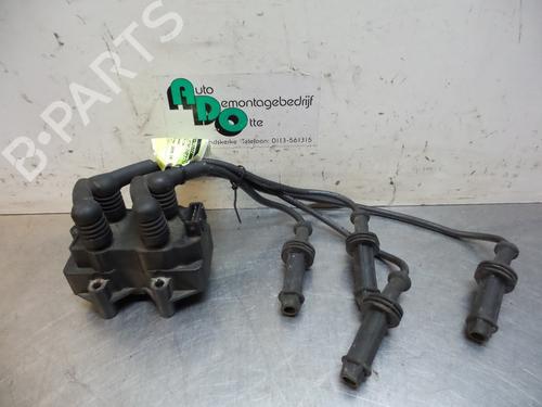 Used Ignition coil CITROËN SAXO (S0, S1) 1.0 X (50 hp) 19585646