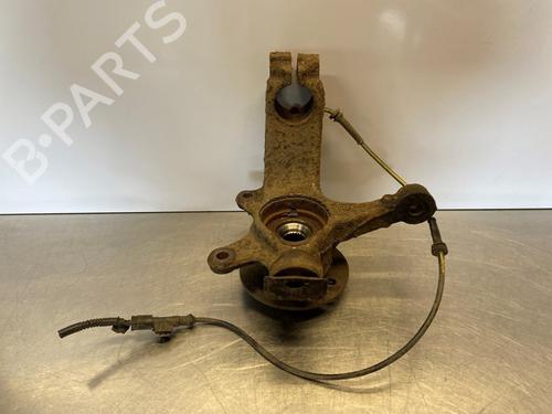 Used Right front steering knuckle Right front steering knuckle TOYOTA AYGO (_B1_) 1.0 (KGB10_, KGB10R) (68 hp) 34179987 34179987