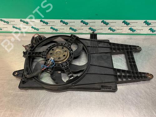 Used Radiator fan FIAT PUNTO (188_) 1.4 (95 hp) 19618485