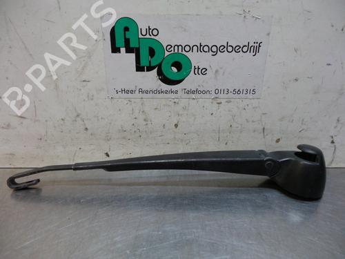 Used Rear windshield wiper arm VW GOLF IV (1J1) 1.4 16V (75 hp) 19599954