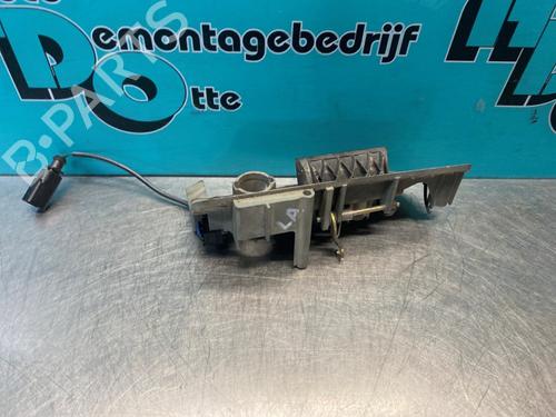 Used Tailgate handle VW CADDY III Box Body/MPV (2KA, 2KH, 2CA, 2CH) 2.0 SDI (70 hp) 28305827