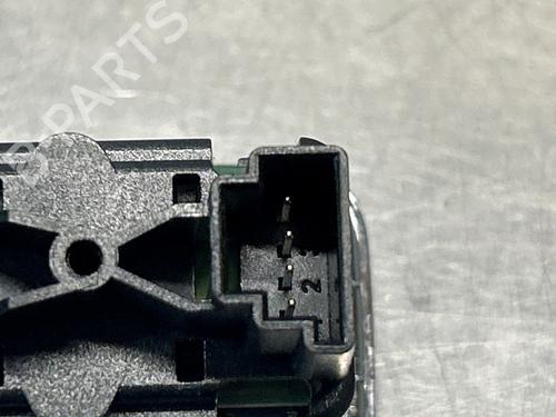 Switch MERCEDES-BENZ C-CLASS (W204) C 200 Kompressor (204.041) | BP29056500I30 