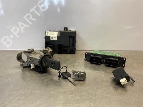 Used Switch MAZDA 2 (DE_, DH_) 1.3 (DE3FS) (75 hp) 33116197