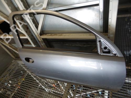Tür rechts vorne für OPEL CORSA C (X01) 1.2 (F08, F68) (75 hp) 19584857