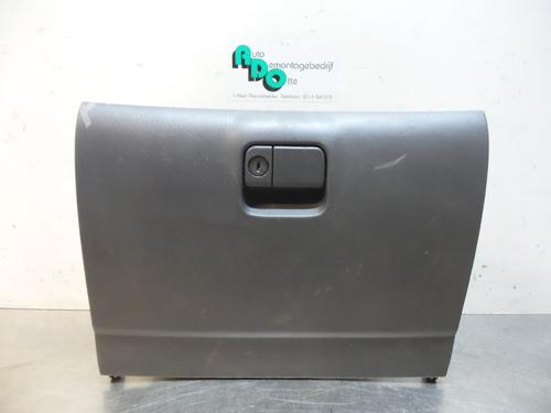 Used Glove box Glove box 19602613 19602613