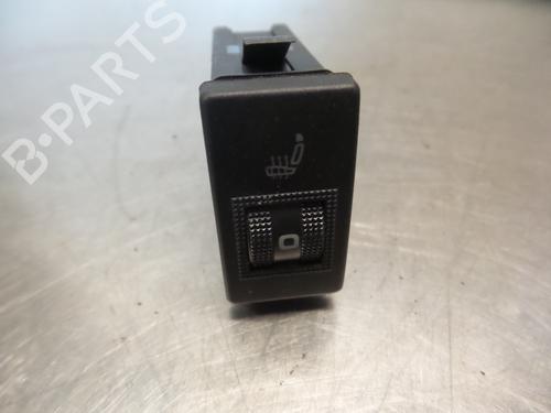 Used Switch AUDI A8 D2 (4D2, 4D8) 3.7 quattro (230 hp) 19593231