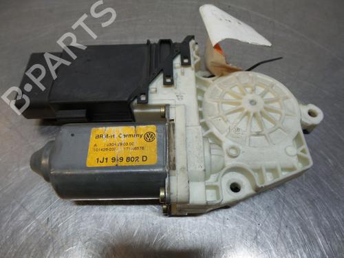 Used Electronic module VW GOLF IV (1J1) 1.9 TDI (90 hp) 19584871