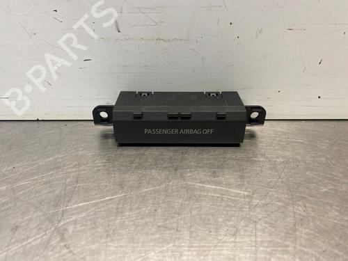 Autre MITSUBISHI MIRAGE / SPACE STAR VI Hatchback (A0_A) 1.0 (A05A) (71 hp) 30656164