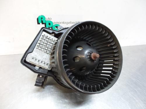 Heater blower motor MERCEDES-BENZ C-CLASS (W203) C 200 Kompressor (203.045) | BP19598133M62 