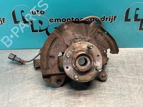 Used Left front steering knuckle HYUNDAI GETZ (TB) 1.1 (63 hp) 28298524