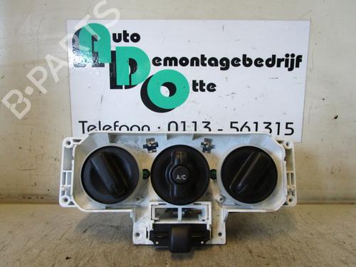 Used Climate control SUZUKI IGNIS I (FH) 1.3 (HV51, HX51, RG413) (83 hp) 19587263