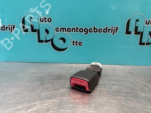 Used Seat buckle PEUGEOT 107 (PM_, PN_) 1.0 (68 hp) 28298497