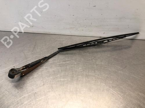 Used Rear windshield wiper arm TOYOTA STARLET (_P9_) 1.3 (EP91_, EP91R) (75 hp) 29868311