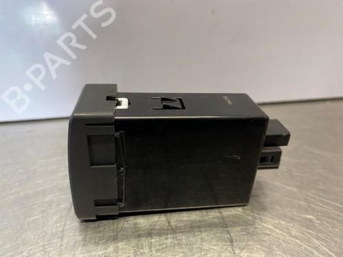 Switch HYUNDAI i30 Estate (FD) 1.6 | BP38681076I30 - Image 2